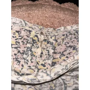 Free people top thumbnail 2