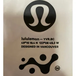Lululemon Fast and Free Airflow Women's Gray Athletic Running Shorts Size S thumbnail 4