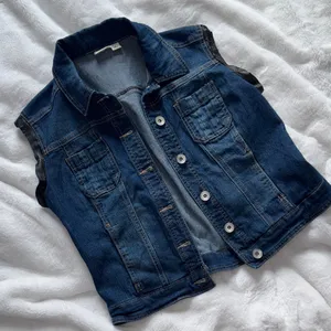 Cato Denim Vest Faux Leather Trim Size M Button Front thumbnail 3