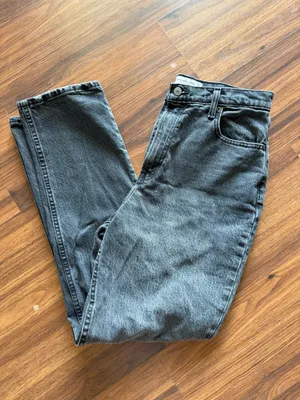 Abercrombie Curve Love Ultra High Rise 90s Slim Straight Jean thumbnail 4