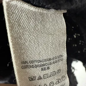 FREE PEOPLE Sunrise Cold Shoulder Waffle Knit Pullover‎ Sweater Black Gray Raw M thumbnail 4
