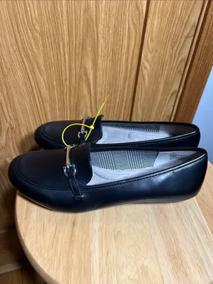 Cliffs by WHITE MOUNTAIN Black Faux Leather Bit Loafers thumbnail 2