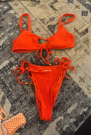 PacSun Bikini thumbnail 1