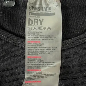 EUC Gymshark Cropped Long Sleeve Stretch Top thumbnail 2