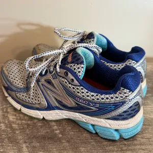 New Balance 860 V3 Running Sneakers Women’s Size 9 Silver Blue thumbnail 7