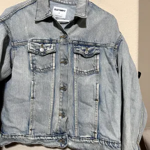 Old Navy Womens Light Wash Denim Jacket Small Relaxed Fit Blue Jean Y2K trucker thumbnail 2
