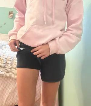 Performance New Balance shorts  thumbnail 1