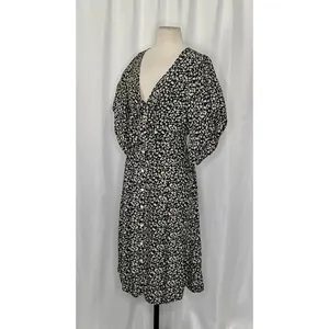 FAITHFULL THE BRAND Massimo Midi Dress Floral Blossom Village Tie Front Small thumbnail 6