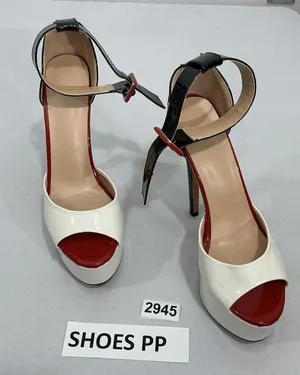 Womans Sz10106b 39 (9) Multicolor Patent Leather Platform Strap Stiletto Heels thumbnail 1