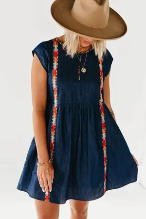 Savanna Jane The Alyssa Embroidered Dress - Denim. Size Small thumbnail 3