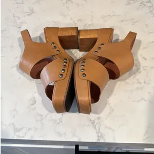 Vince Camuto studded tan nude wood clog leather retro hippie western size 7 5 thumbnail 6