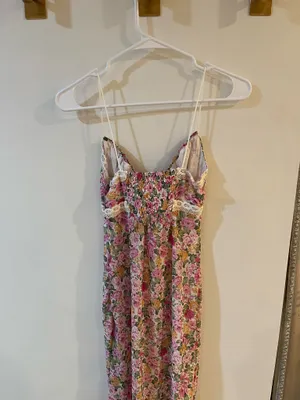 Princess Polly Maxi Dress Floral Pink thumbnail 3