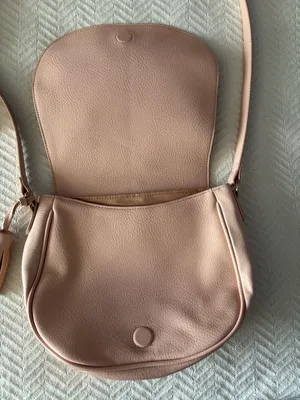 Classic Women's Saddle Crossbody Bag in Blush Pink thumbnail 4