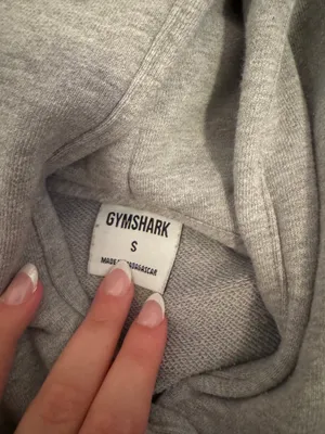 Gymshark hoodie thumbnail 2