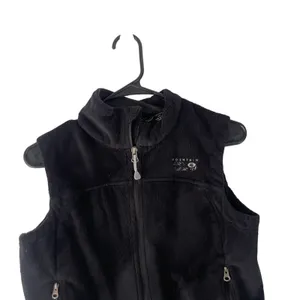 Mountain‎ Hardwear Women's Size Small P Black Fleece Outdoor Vest thumbnail 2