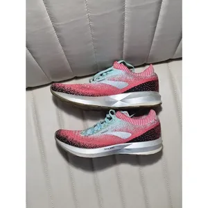Brooks Women's Pink and Blue Trainers thumbnail 2