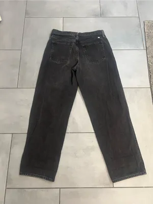 Aritzia Sunday Best Jupiter High-Rise Denim Jeans - Washed Black Stone thumbnail 3