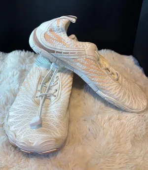 White Rose Gold Barefoot Running Shoes Minimalist Wide Toe Box Size 36 thumbnail 1