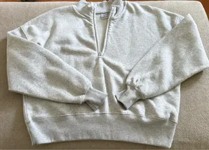jo&co Zip-Up Crewneck thumbnail 1