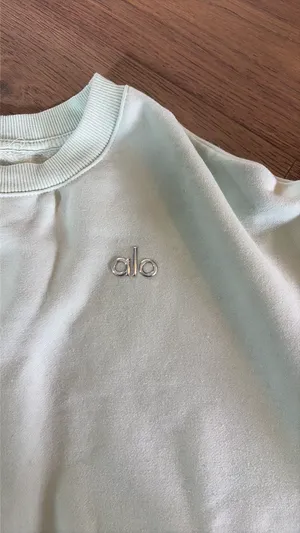 Small Alo Crewneck Yoga Pullover thumbnail 3