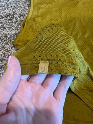 Lululemon Tank Top thumbnail 3