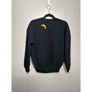 Vintage Snowman Sweatshirt Navy Crewneck Women’s Medium Gildan Xmas Tree Winter thumbnail 2