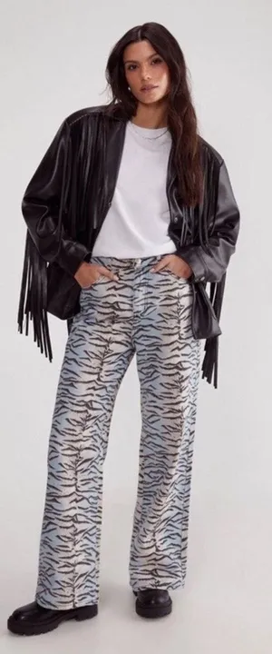 NWT Nasty Gal Tiger Print Denim Wide Leg Jeans Size 6 thumbnail 1