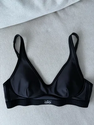 Alo Airlift Line Up Bra thumbnail 2