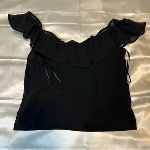 Abercrombie & Fitch Ruffle Sleeveless Blouse thumbnail 3