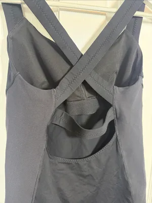 Lululemon Core Kicker Tank Top in Black W2555 Sz 8 thumbnail 8