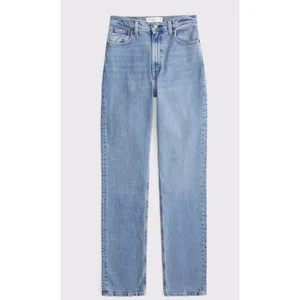 Abercrombie & Fitch 90's Straight Ultra High Rise Curve Love Jeans in Size 27/4 thumbnail 2