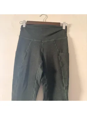 FLEO Dark Green High-Waisted Leggings with Side Pockets - Size Small thumbnail 2