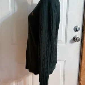 Abercrombie & Fitch Dark Green Cable Knit Sweater size Medium. thumbnail 4