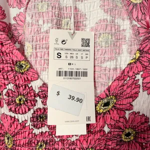 NWT Zara Puff Sleeve Smocked Floral Mini Dress in Pink White‎ Size Small thumbnail 4