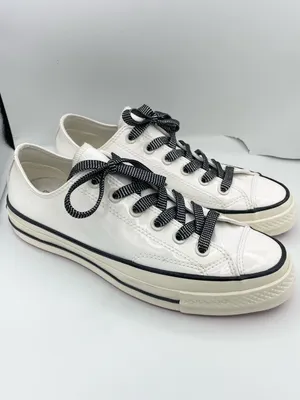 Converse unisex Chuck 70 low top patent leather white sneakers with red soles thumbnail 3