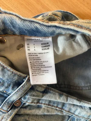 American Eagle Strait Leg Jeans thumbnail 4