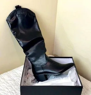 4th&Reckless Boots Size 8 thumbnail 1