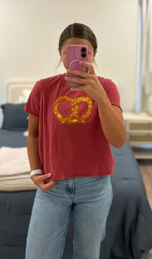 Maeve Red Short-Sleeve Tee with Yellow Pretzel Graphic Size XS thumbnail 1