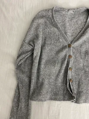 Urban Outfitters Gray Ribbed Cropped Cardigan thumbnail 4