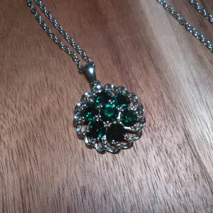 Green Crystal Floral Platinum over Brass Pendant Stainless Steel Necklace thumbnail 7