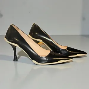 PRADA thumbnail 2