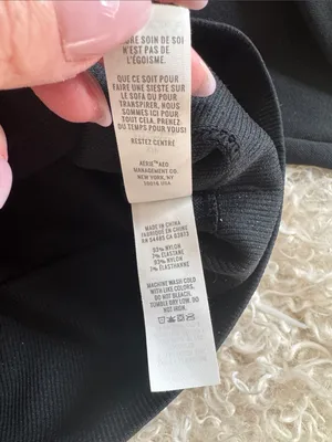 NWOT Offline by Aerie cropped black crewneck long sleeve size small thumbnail 4