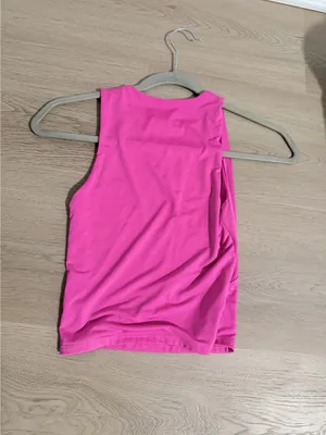 Pink top thumbnail 3