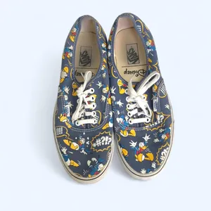 RARE Vans x Disney Donald Duck Authentic Sneakers Limited Edition US Men 10 thumbnail 2
