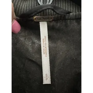 Free People Ruched Bomber Jacket Small Gray Plush Velvet Draped Zip‎ #L6-6 thumbnail 3