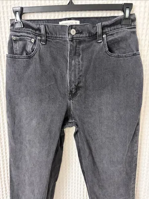 Abercrombie The 90’s Straight Ultra High Rise Split Hem Black Jeans, Size 29/8 thumbnail 5
