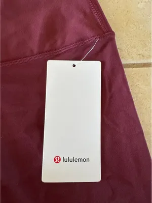 Lululemon Align High Rise 28” Red Merlot Size 16 NWT thumbnail 5