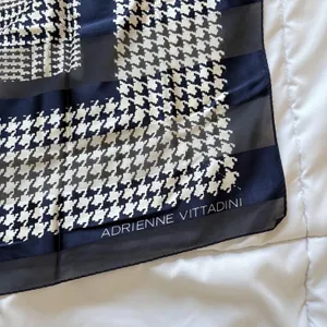 VTG Adrienne Vittadini Blue White Houndstooth Plaid 100% Silk Square Scarf 34" thumbnail 2