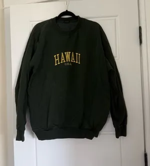 Brandy Melville Sweatshirt thumbnail 1