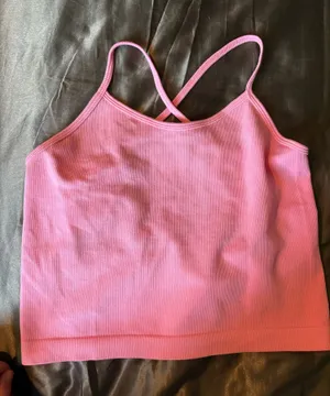Buckle crop top  thumbnail 1